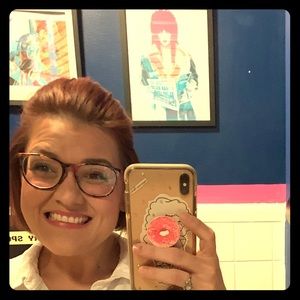 Meet your Posher, Evelynnicole